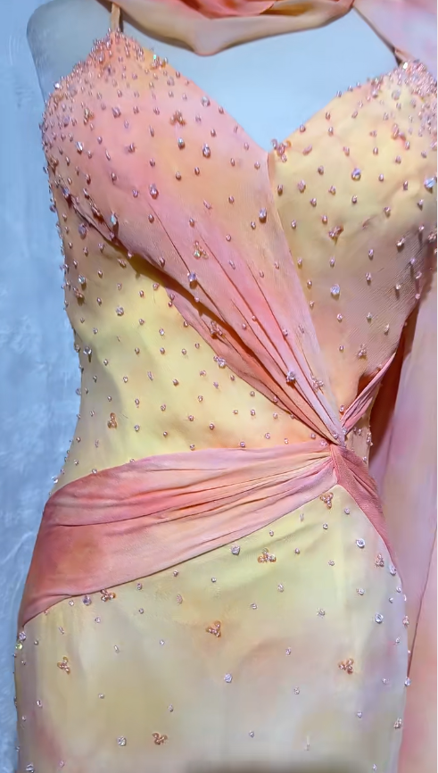 Superbe robe de soirée longue en satin fuchsia, style sirène, sans bretelles, ED02613