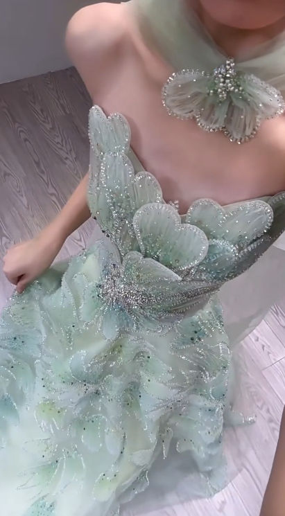 Fairytale Strapless Green A-Line Birthday Dress Tulle Long Prom Dresses Elegant Evening Gowns with Beading ED02839