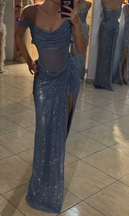 Wunderschönes dunkelolivgrünes herzförmiger Ausschnitt A-Linie Satin Tüll Kurzes Ballkleid Homecoming-Kleid ED02575