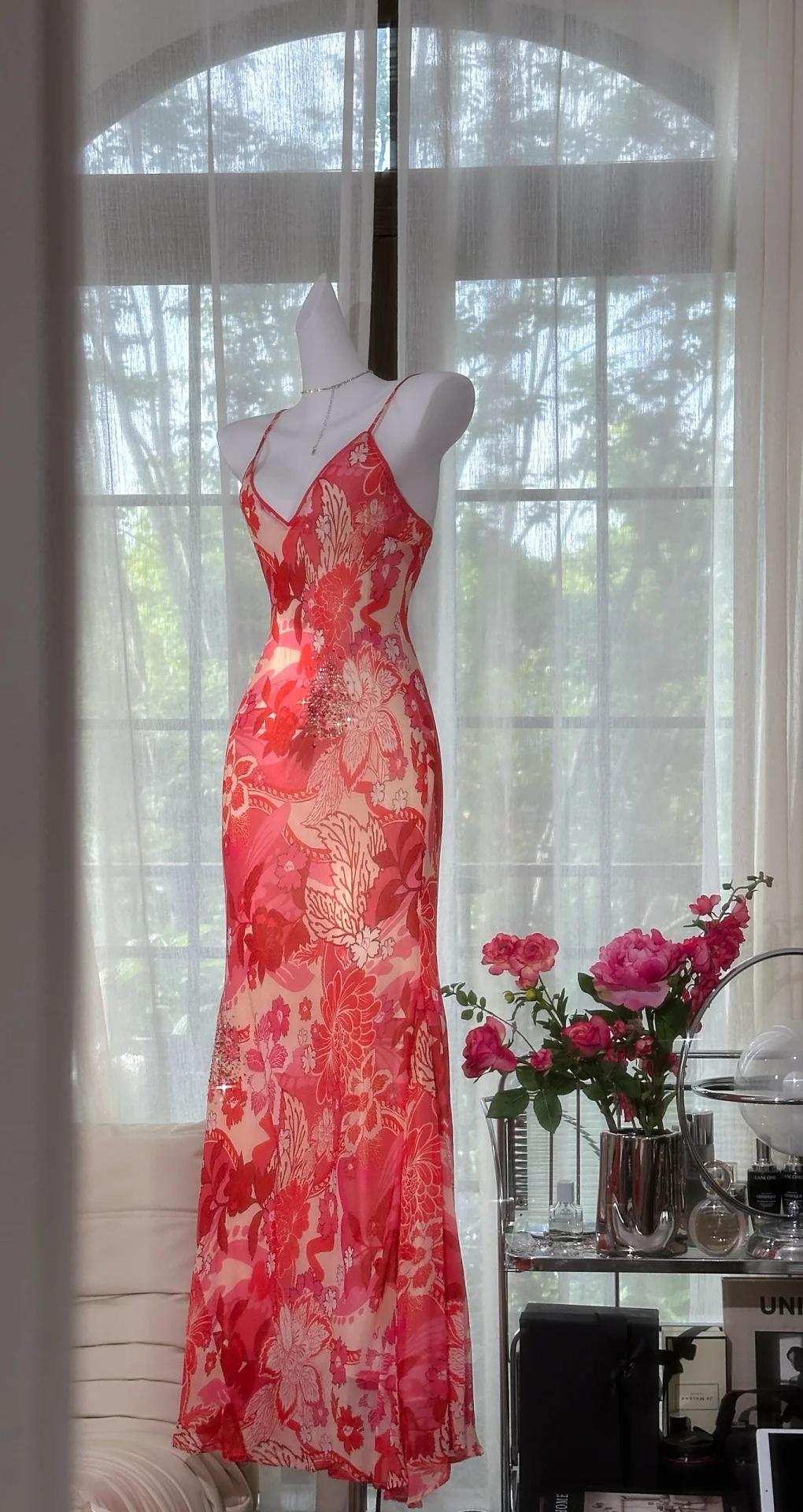Superbe robe de soirée longue en satin fuchsia, style sirène, sans bretelles, ED02613