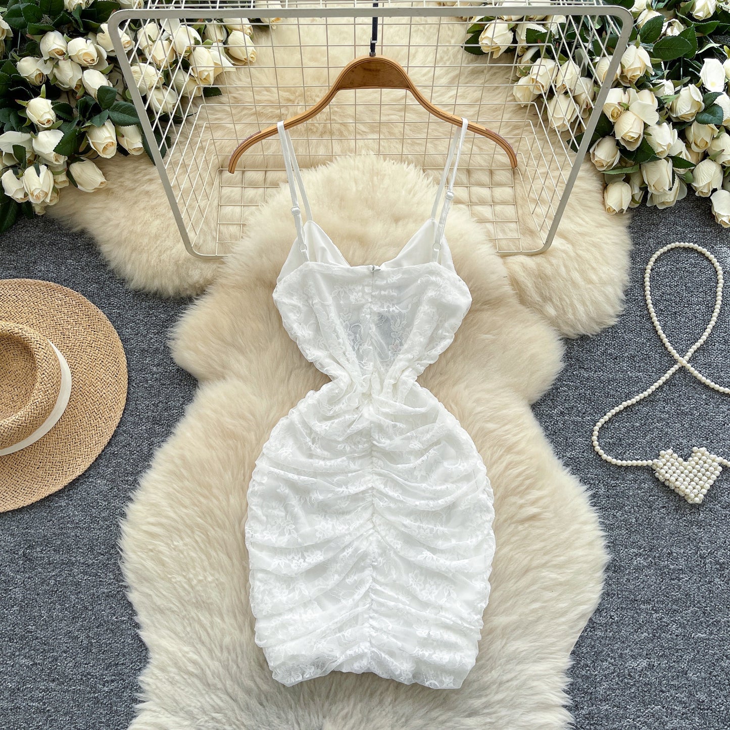 Wunderschönes dunkelolivgrünes herzförmiger Ausschnitt A-Linie Satin Tüll Kurzes Ballkleid Homecoming-Kleid ED02575