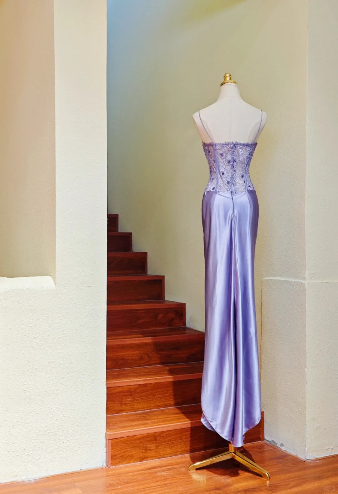 Superbe robe de soirée longue en satin fuchsia, style sirène, sans bretelles, ED02613