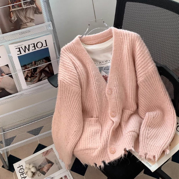 Grobstrick-Cardigan mit zerrissenen Kanten ED0295