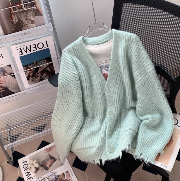 Grobstrick-Cardigan mit zerrissenen Kanten ED0295