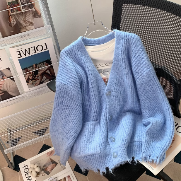 Grobstrick-Cardigan mit zerrissenen Kanten ED0295