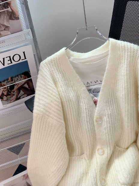 Chunky Knit Ripped Edge Cardigan Sweater ED0295