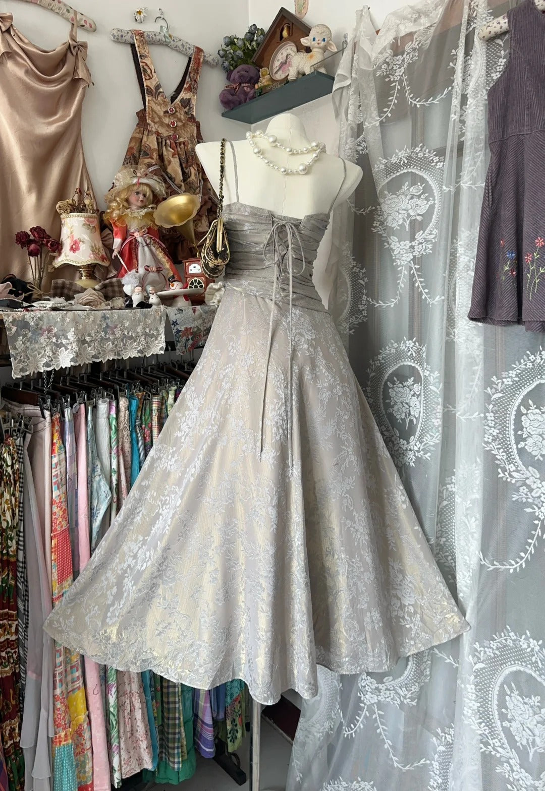 Vintage Spaghetti Straps A-Line Lace Short Homecoming Dress ED02988