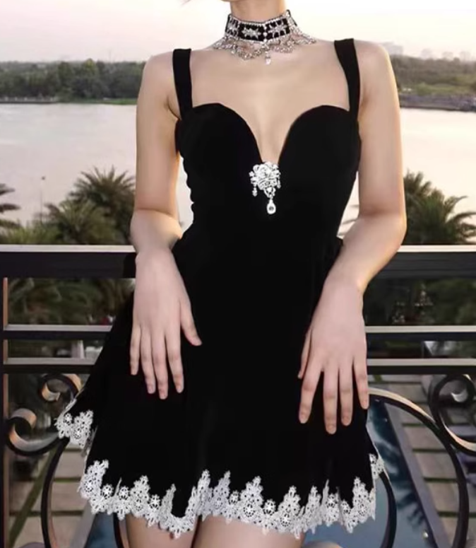 short black sweetheart neckline dress Elegant Off-Shoulder Black Mini Dress with Sweetheart Neckline for Fal Canary Houze