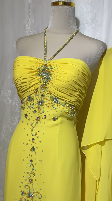 Stunning Yellow Halter Neck Sheath Chiffon Beaded Hi-Lo Prom Dresses Elegant Wedding Guest Dresses ED03031