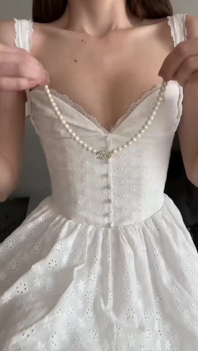 Wunderschönes dunkelolivgrünes herzförmiger Ausschnitt A-Linie Satin Tüll Kurzes Ballkleid Homecoming-Kleid ED02575