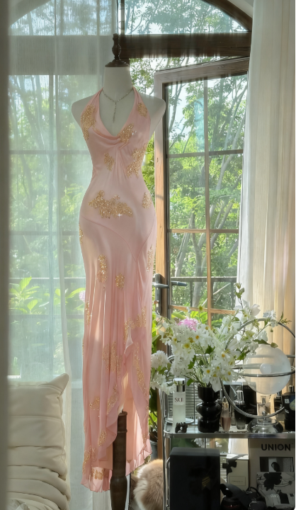 Vintage Green Halter Sheath Beaded Chiffon Long Prom Dresses Elegant Green Evening Gowns ED03052