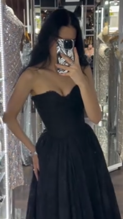 Elegant Black Strapless A-Line Tulle Long Prom Dresses Formal Evening Gowns ED03053