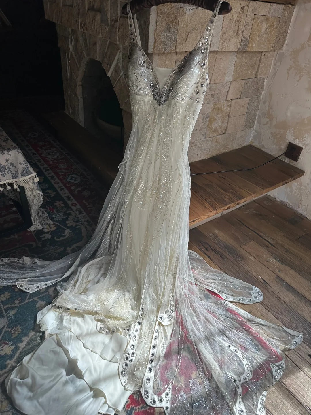 Wunderschönes dunkelolivgrünes herzförmiger Ausschnitt A-Linie Satin Tüll Kurzes Ballkleid Homecoming-Kleid ED02575