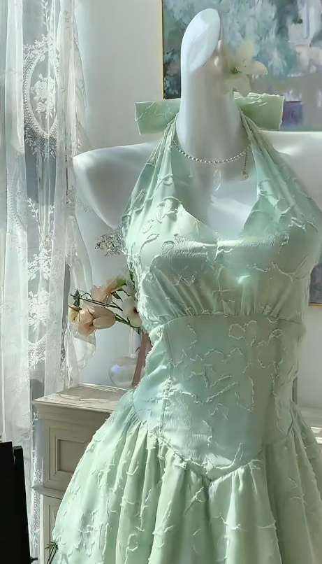Wunderschönes dunkelolivgrünes herzförmiger Ausschnitt A-Linie Satin Tüll Kurzes Ballkleid Homecoming-Kleid ED02575