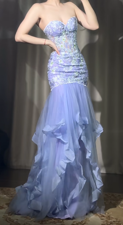 Wunderschönes dunkelolivgrünes herzförmiger Ausschnitt A-Linie Satin Tüll Kurzes Ballkleid Homecoming-Kleid ED02575