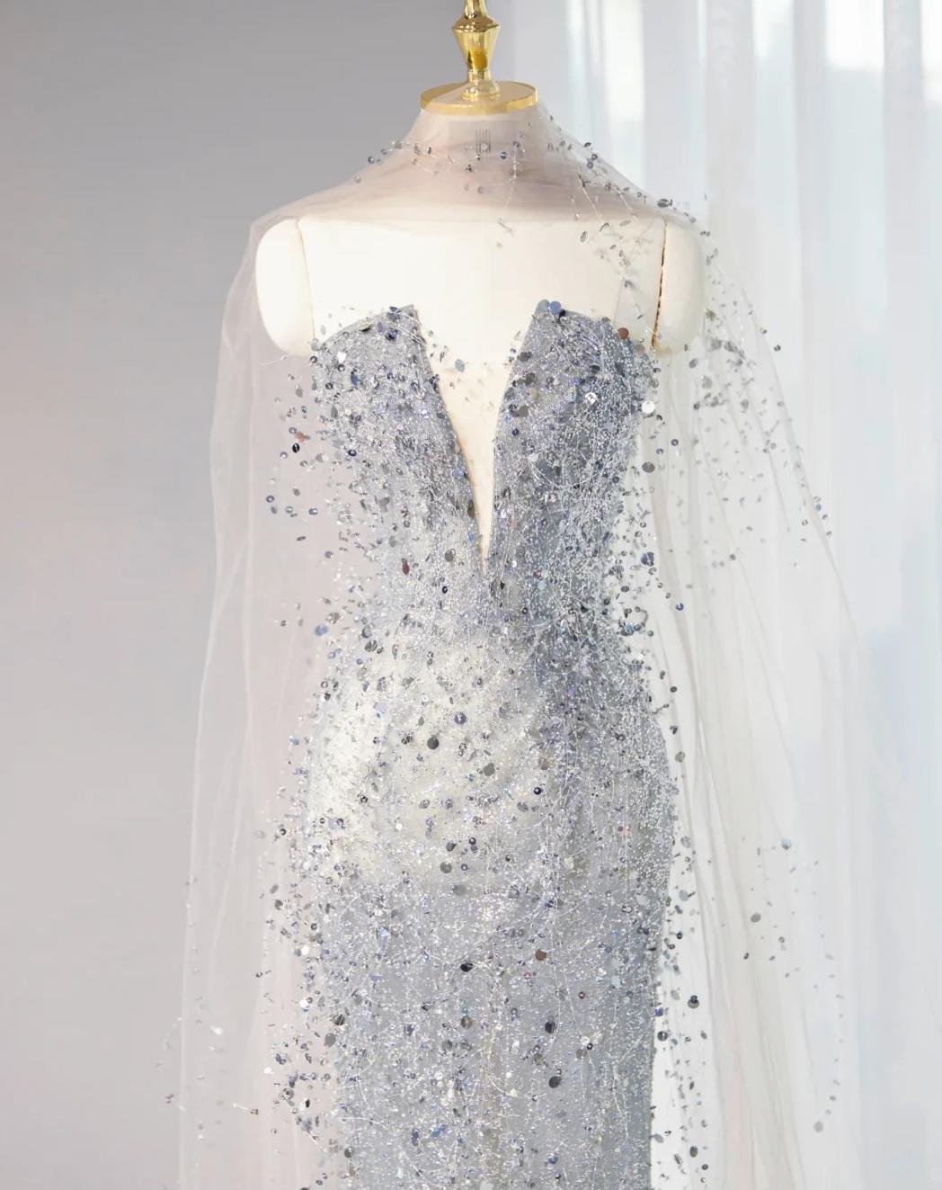 Wunderschönes dunkelolivgrünes herzförmiger Ausschnitt A-Linie Satin Tüll Kurzes Ballkleid Homecoming-Kleid ED02575