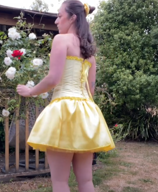 Gorgeous Yellow Off Shoulder Sheath Satin Short Homecoming Dress ED03132