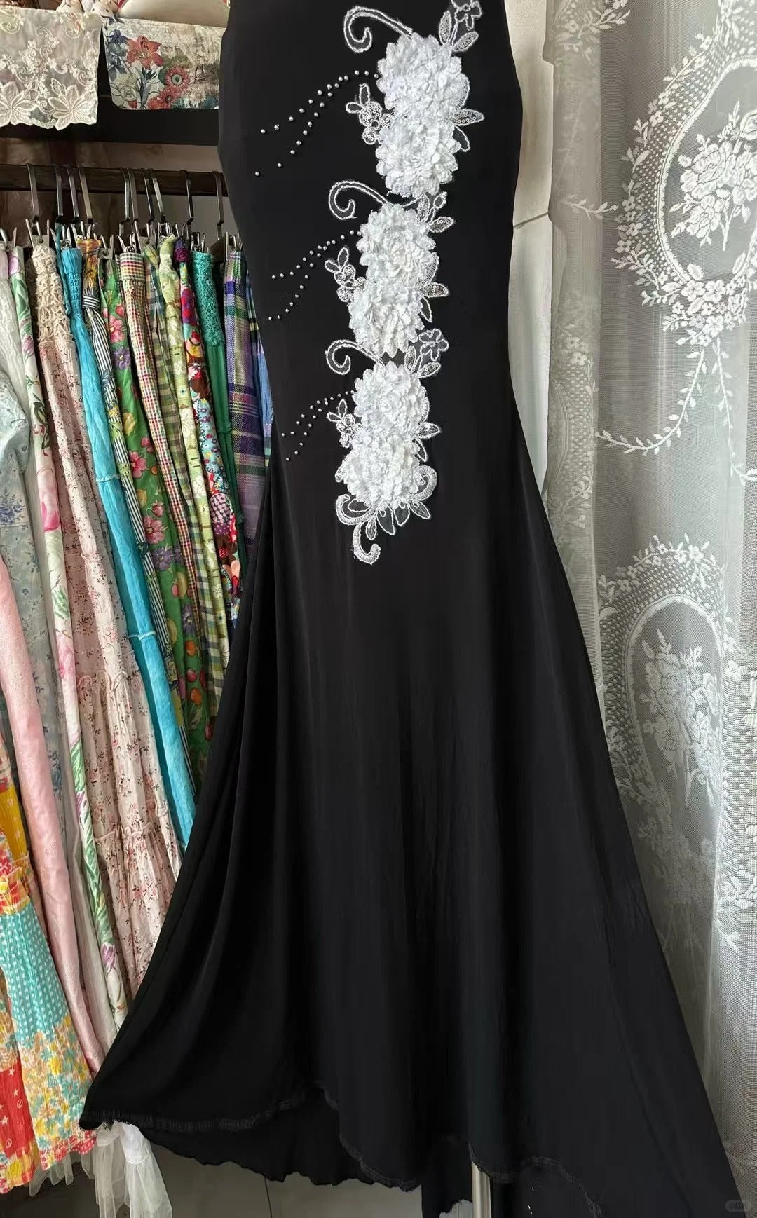Wunderschönes dunkelolivgrünes herzförmiger Ausschnitt A-Linie Satin Tüll Kurzes Ballkleid Homecoming-Kleid ED02575