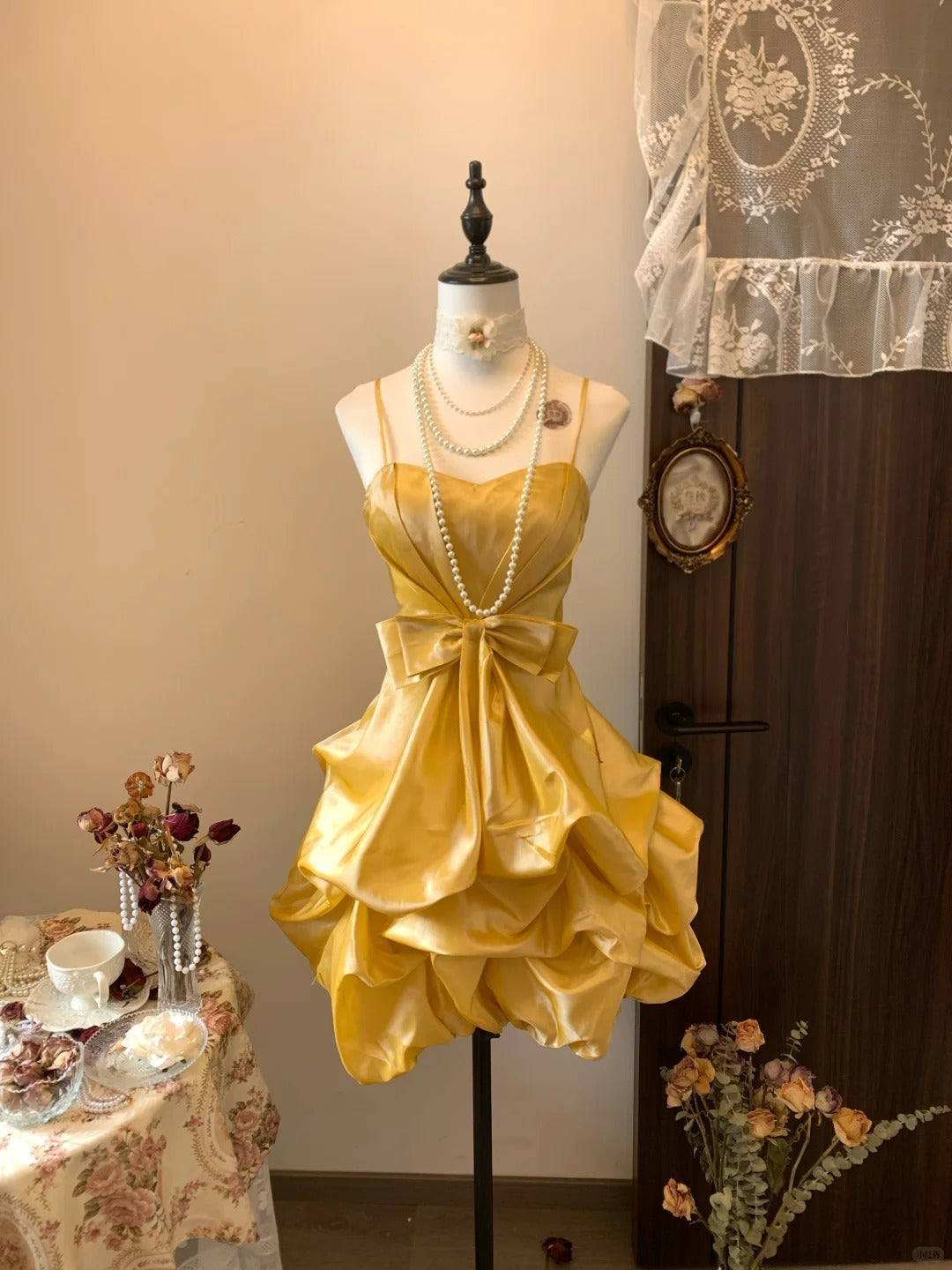 Wunderschönes dunkelolivgrünes herzförmiger Ausschnitt A-Linie Satin Tüll Kurzes Ballkleid Homecoming-Kleid ED02575