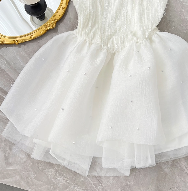 Wunderschönes dunkelolivgrünes herzförmiger Ausschnitt A-Linie Satin Tüll Kurzes Ballkleid Homecoming-Kleid ED02575
