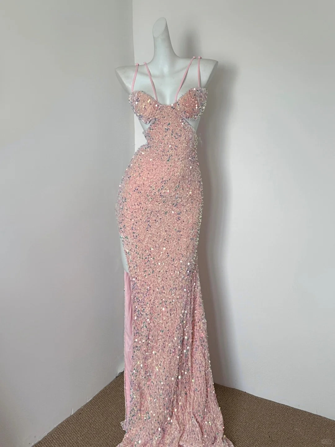 Gorgeous Pink Spaghetti Straps Sheath Sequin Long Prom Dresses Formal Evening Gowns with Slits Wedding Guest Dress ED03167