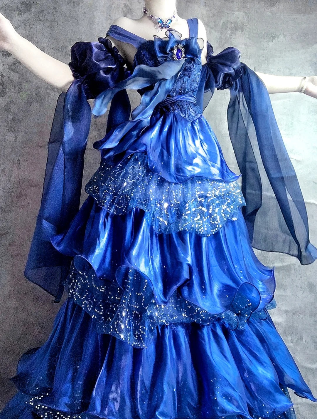Wunderschönes dunkelolivgrünes herzförmiger Ausschnitt A-Linie Satin Tüll Kurzes Ballkleid Homecoming-Kleid ED02575