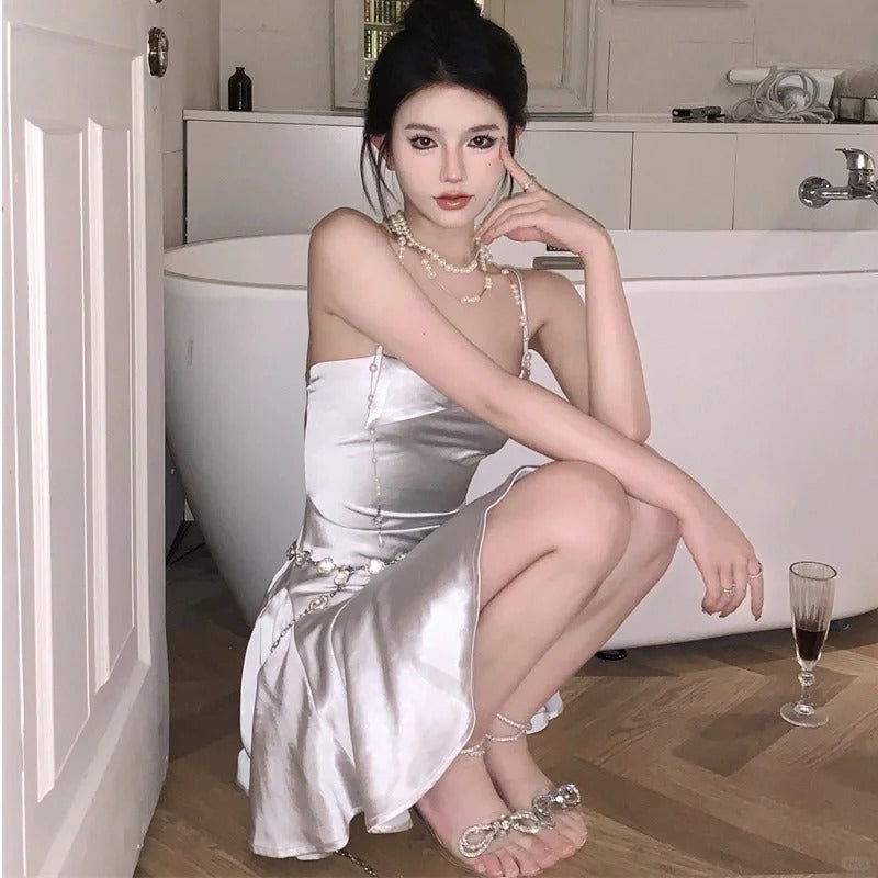 Wunderschönes dunkelolivgrünes herzförmiger Ausschnitt A-Linie Satin Tüll Kurzes Ballkleid Homecoming-Kleid ED02575