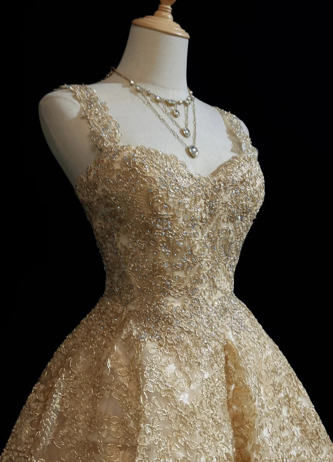 Wunderschönes dunkelolivgrünes herzförmiger Ausschnitt A-Linie Satin Tüll Kurzes Ballkleid Homecoming-Kleid ED02575