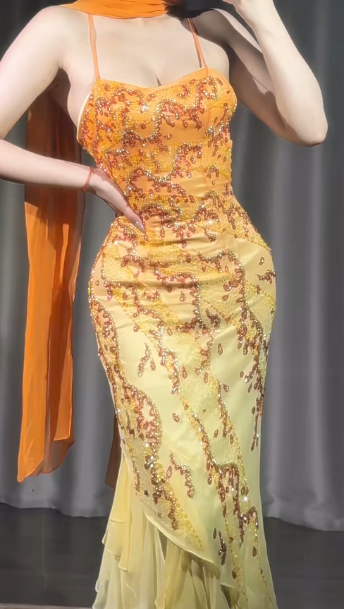 Wunderschönes dunkelolivgrünes herzförmiger Ausschnitt A-Linie Satin Tüll Kurzes Ballkleid Homecoming-Kleid ED02575