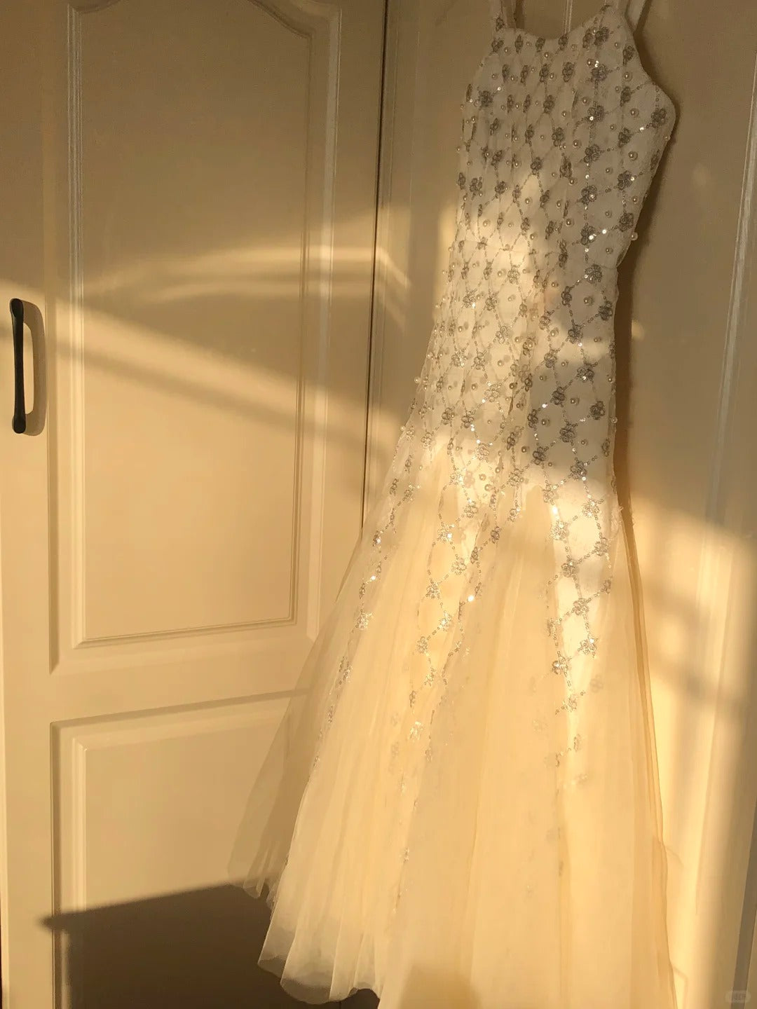 Wunderschönes dunkelolivgrünes herzförmiger Ausschnitt A-Linie Satin Tüll Kurzes Ballkleid Homecoming-Kleid ED02575