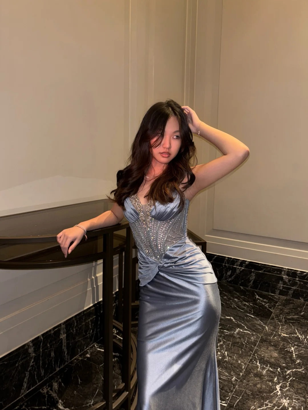 Wunderschönes dunkelolivgrünes herzförmiger Ausschnitt A-Linie Satin Tüll Kurzes Ballkleid Homecoming-Kleid ED02575