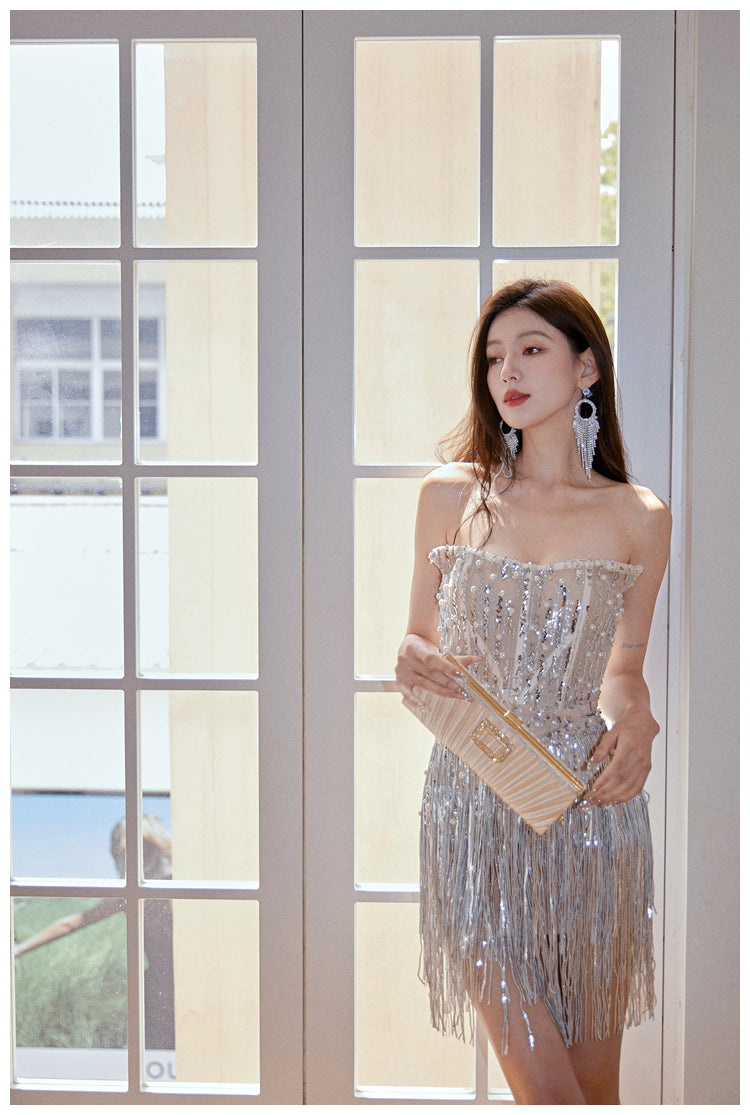 Wunderschönes dunkelolivgrünes herzförmiger Ausschnitt A-Linie Satin Tüll Kurzes Ballkleid Homecoming-Kleid ED02575