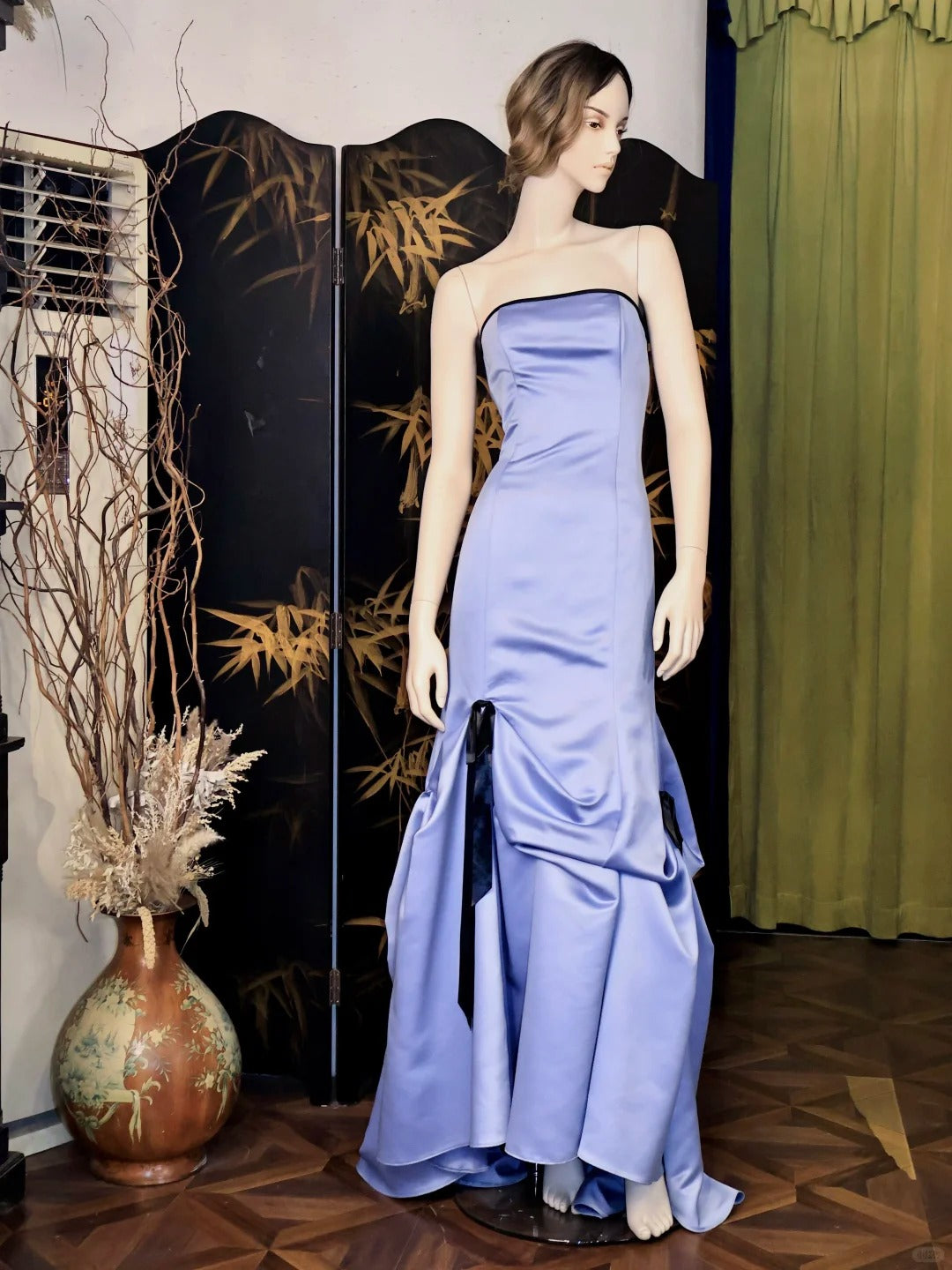 Wunderschönes dunkelolivgrünes herzförmiger Ausschnitt A-Linie Satin Tüll Kurzes Ballkleid Homecoming-Kleid ED02575