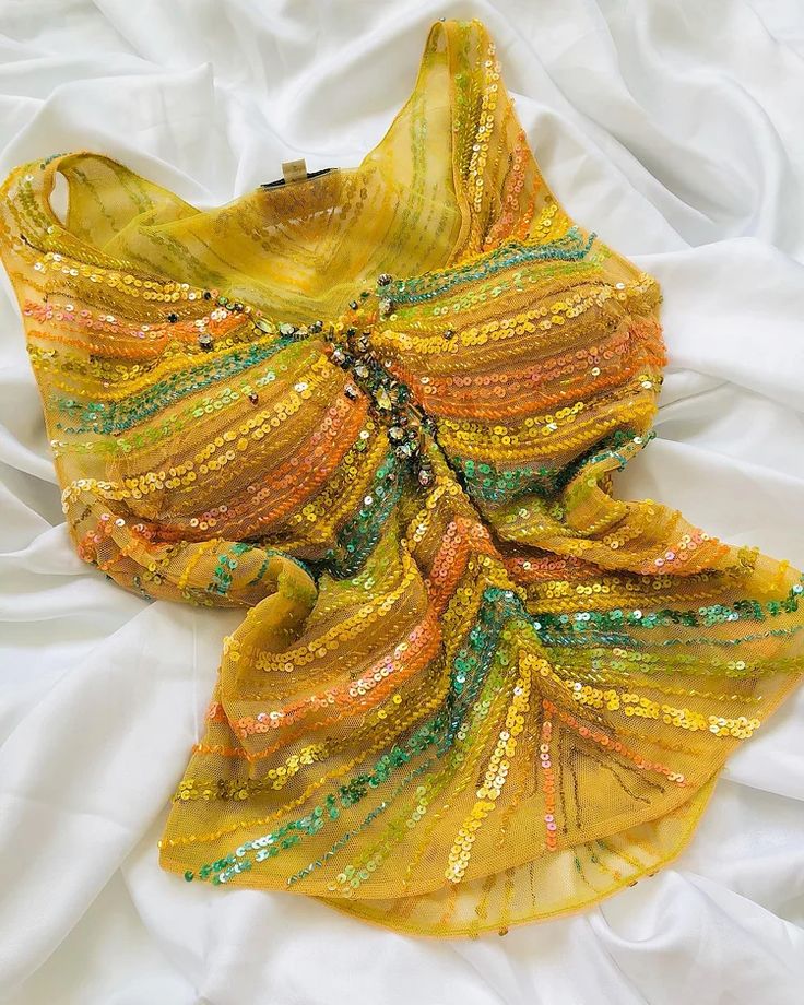 Wunderschönes dunkelolivgrünes herzförmiger Ausschnitt A-Linie Satin Tüll Kurzes Ballkleid Homecoming-Kleid ED02575