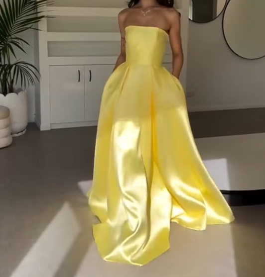 Wunderschönes dunkelolivgrünes herzförmiger Ausschnitt A-Linie Satin Tüll Kurzes Ballkleid Homecoming-Kleid ED02575
