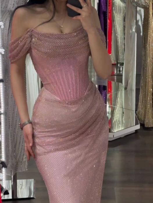 Superbe robe de soirée longue en satin fuchsia, style sirène, sans bretelles, ED02613
