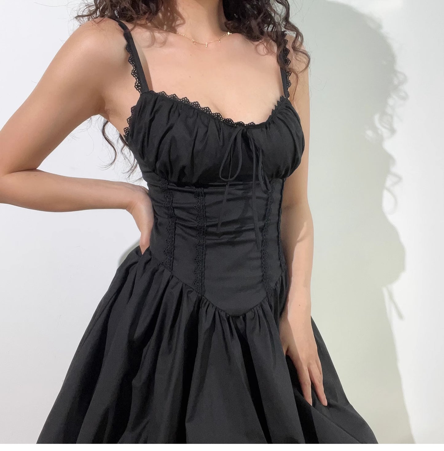 Wunderschönes dunkelolivgrünes herzförmiger Ausschnitt A-Linie Satin Tüll Kurzes Ballkleid Homecoming-Kleid ED02575