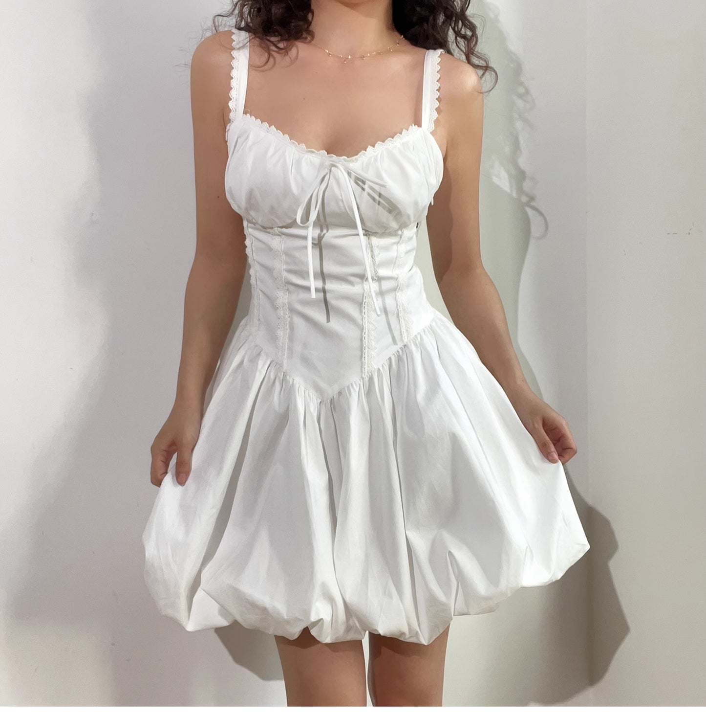 Wunderschönes dunkelolivgrünes herzförmiger Ausschnitt A-Linie Satin Tüll Kurzes Ballkleid Homecoming-Kleid ED02575