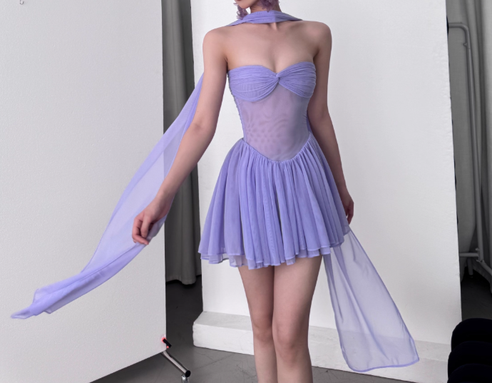 Wunderschönes dunkelolivgrünes herzförmiger Ausschnitt A-Linie Satin Tüll Kurzes Ballkleid Homecoming-Kleid ED02575