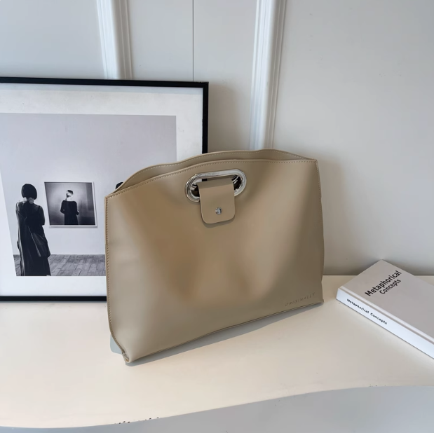 Simple large capacity commuter briefcase ED0337