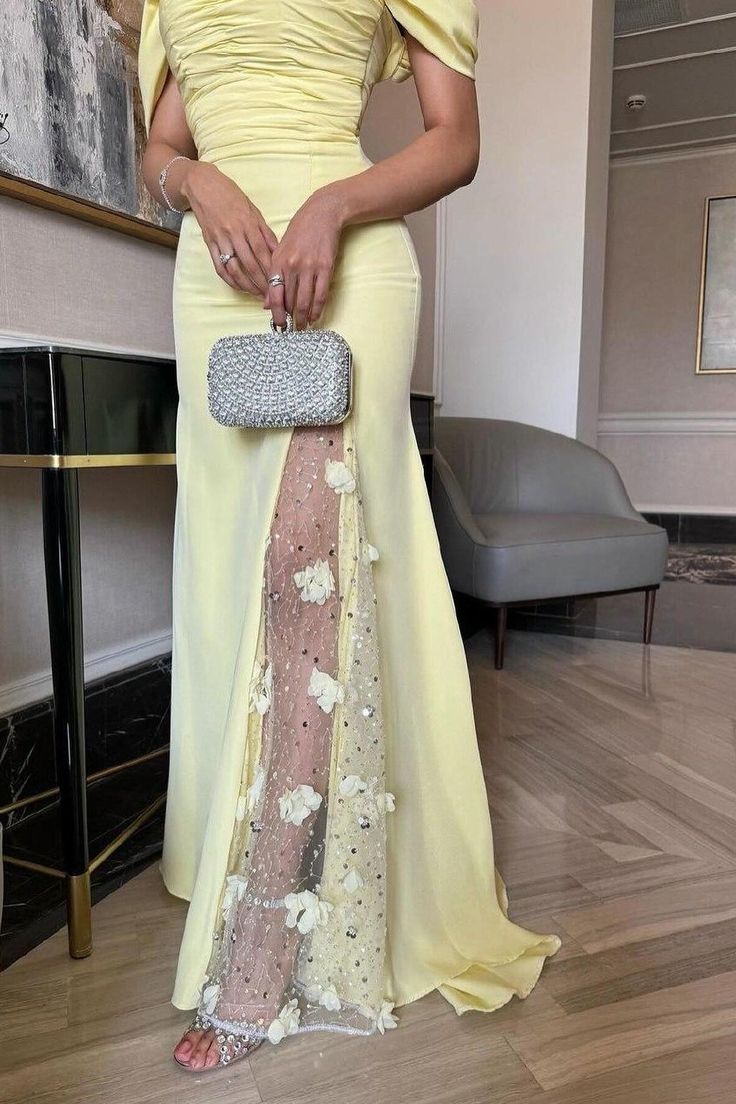 Glamour Butter Yellow Off-shoulder Sheath Chiffon Beaded Long Prom Dresses, Formal Elegant Evening Gowns ED03381