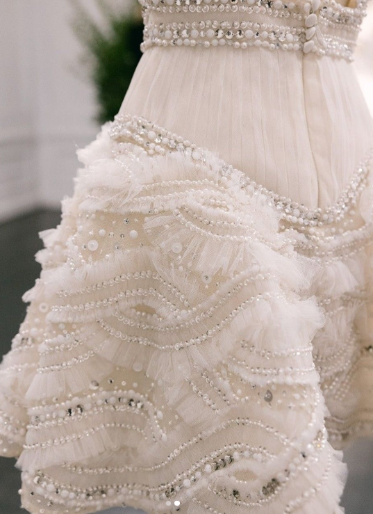 Wunderschönes dunkelolivgrünes herzförmiger Ausschnitt A-Linie Satin Tüll Kurzes Ballkleid Homecoming-Kleid ED02575