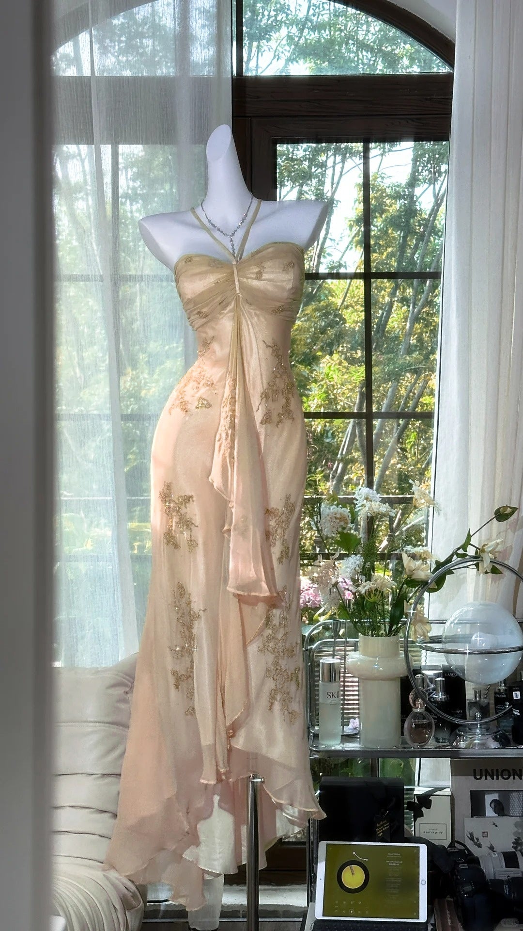 Vintage Halter Sheath Chiffon Beaded Formal Dresses, Light Green Long Prom Dresses ED03464
