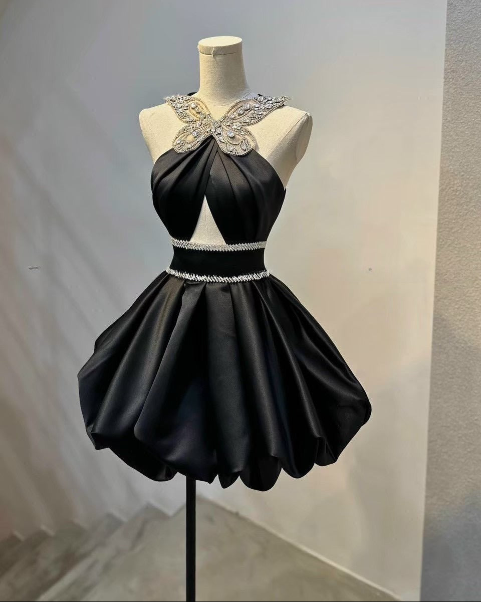 Wunderschönes dunkelolivgrünes herzförmiger Ausschnitt A-Linie Satin Tüll Kurzes Ballkleid Homecoming-Kleid ED02575