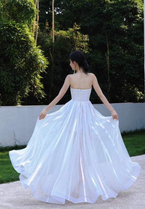 Wunderschönes dunkelolivgrünes herzförmiger Ausschnitt A-Linie Satin Tüll Kurzes Ballkleid Homecoming-Kleid ED02575