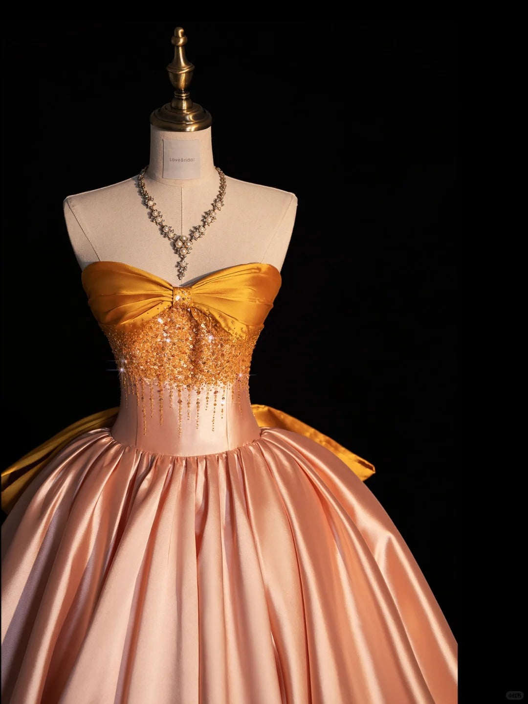 Superbe robe de soirée longue en satin fuchsia, style sirène, sans bretelles, ED02613