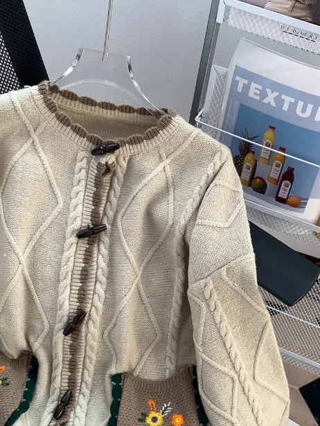 Vintage Horn Button Pocket Embroidery Forest Style Cardigan Sweater ED0355