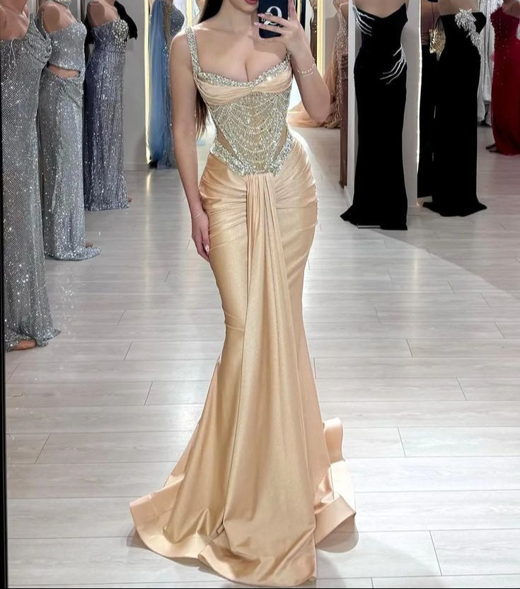 Modest Champagne Mermaid Formal Evening Gowns Spaghetti Straps Satin Corset Rhinestone Party Dresses Elegant Graduation Prom Dresses ED03585
