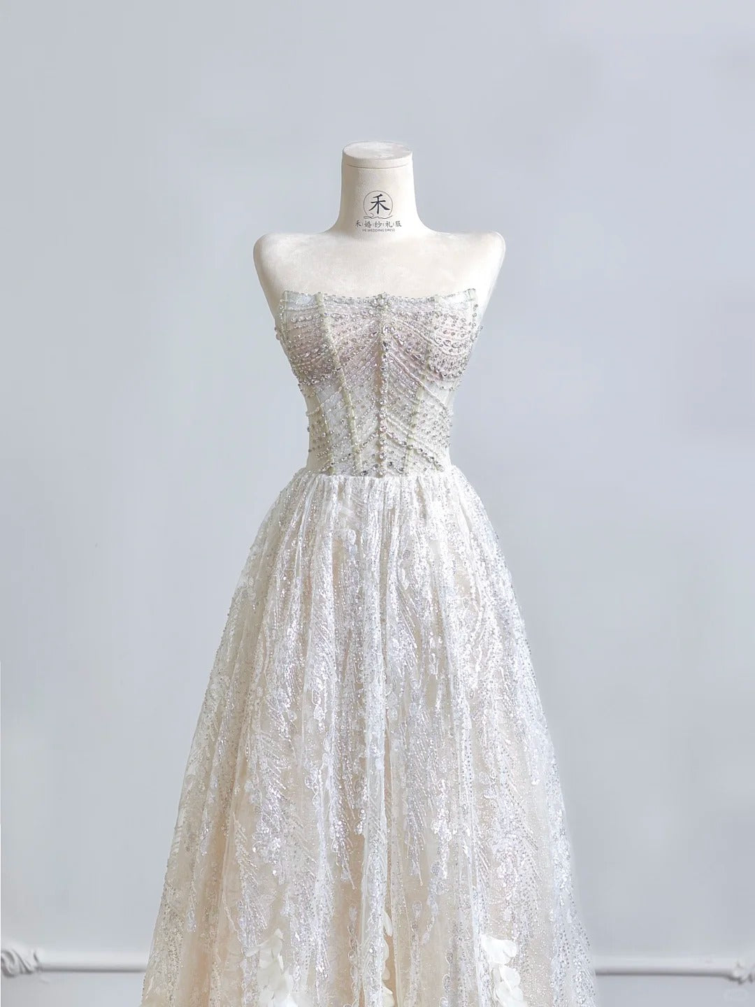 Wunderschönes dunkelolivgrünes herzförmiger Ausschnitt A-Linie Satin Tüll Kurzes Ballkleid Homecoming-Kleid ED02575