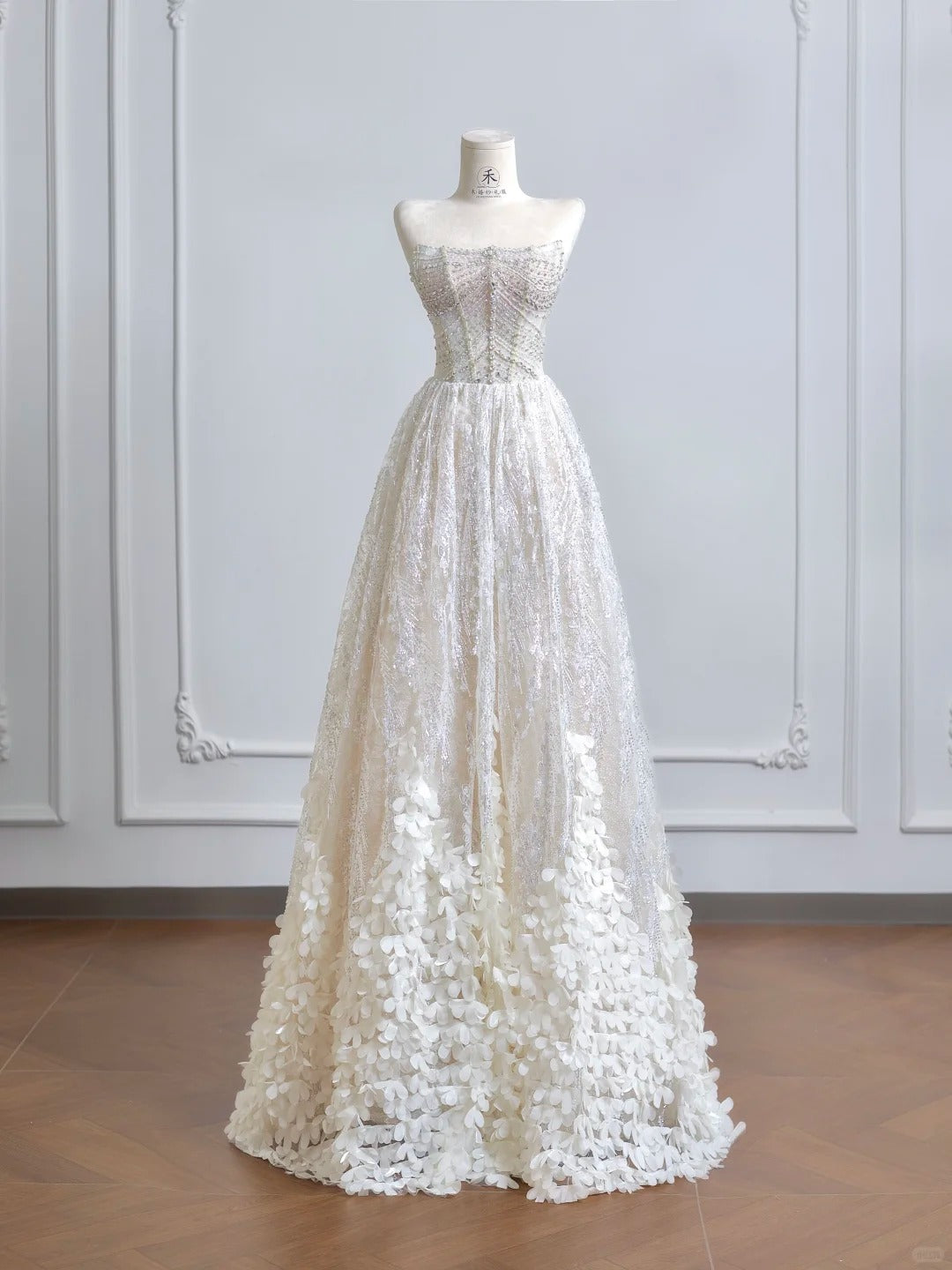 Wunderschönes dunkelolivgrünes herzförmiger Ausschnitt A-Linie Satin Tüll Kurzes Ballkleid Homecoming-Kleid ED02575